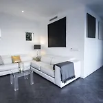 Rec De Palau מלון 3*